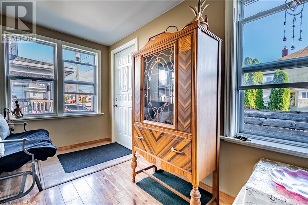 1 Jones Street, St. Catharines, Ontario  L2R 6A8 - Photo 4 - 40514560