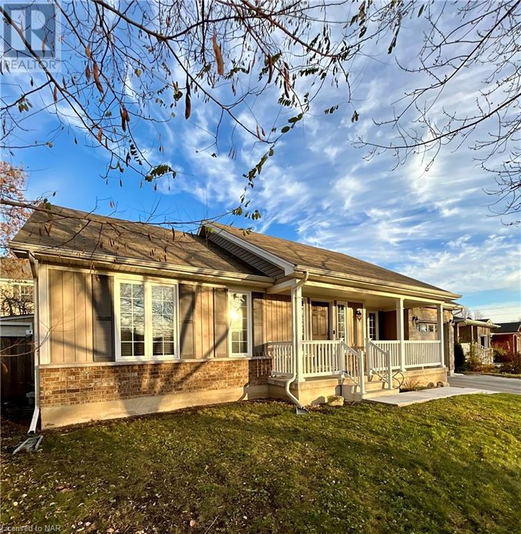 6 Andrea Drive, St. Catharines, Ontario  L2S 3N7 - Photo 2 - 40515102