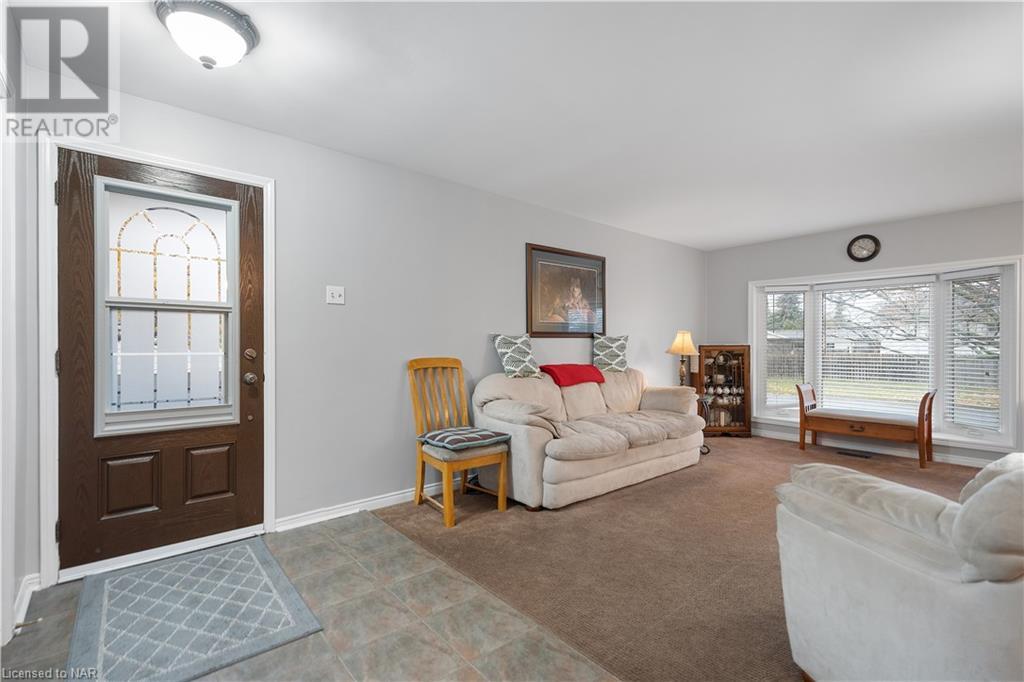57 Harcove Street, St. Catharines, Ontario  L2N 6L9 - Photo 5 - 40514232