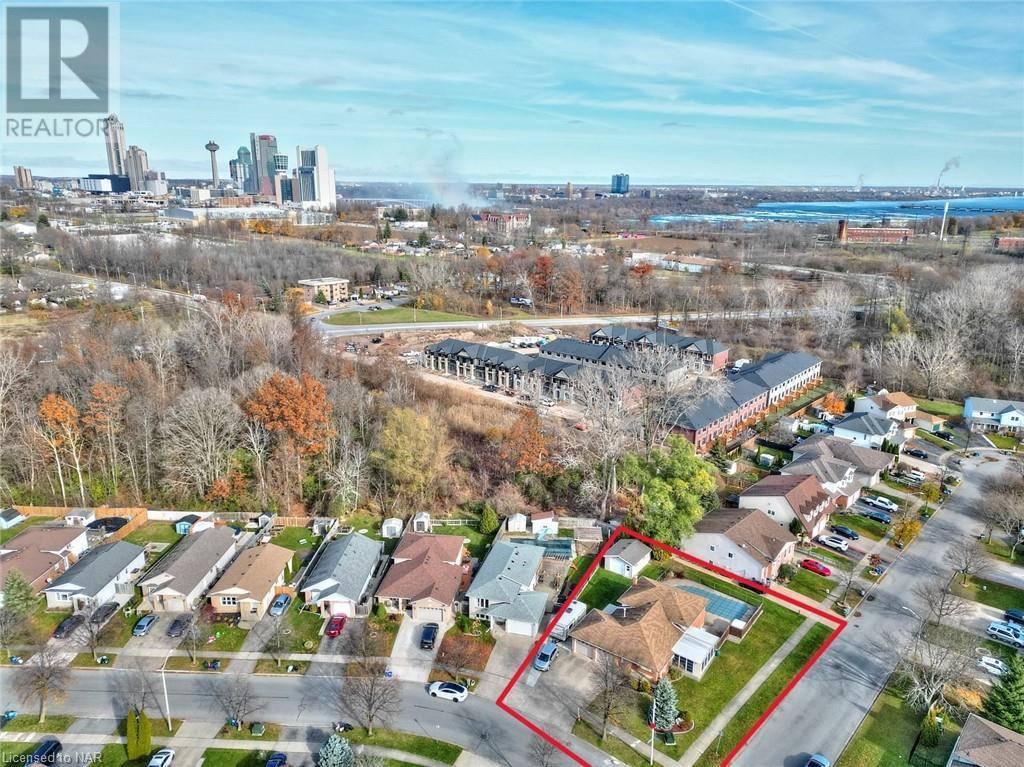 7400 Alex Avenue, Niagara Falls, Ontario  L2G 7V1 - Photo 3 - 40515009