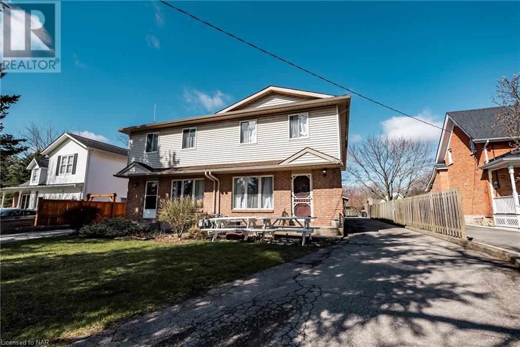 1372 Haist Street, Fonthill, Ontario  L0S 1M0 - Photo 2 - 40515571