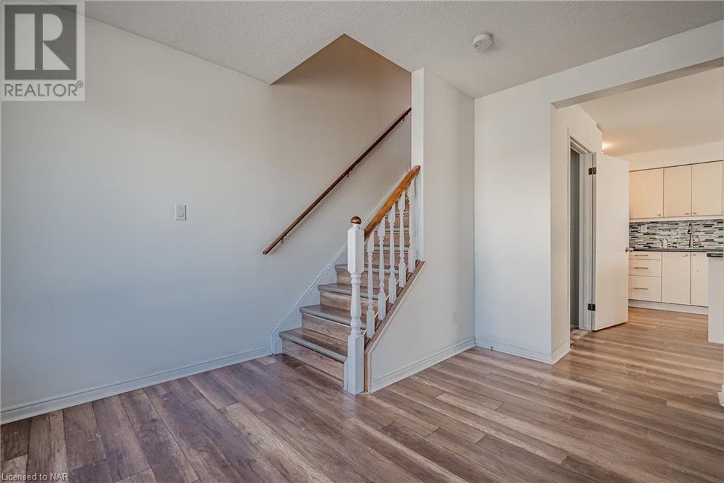 1372 Haist Street, Fonthill, Ontario  L0S 1M0 - Photo 4 - 40515571