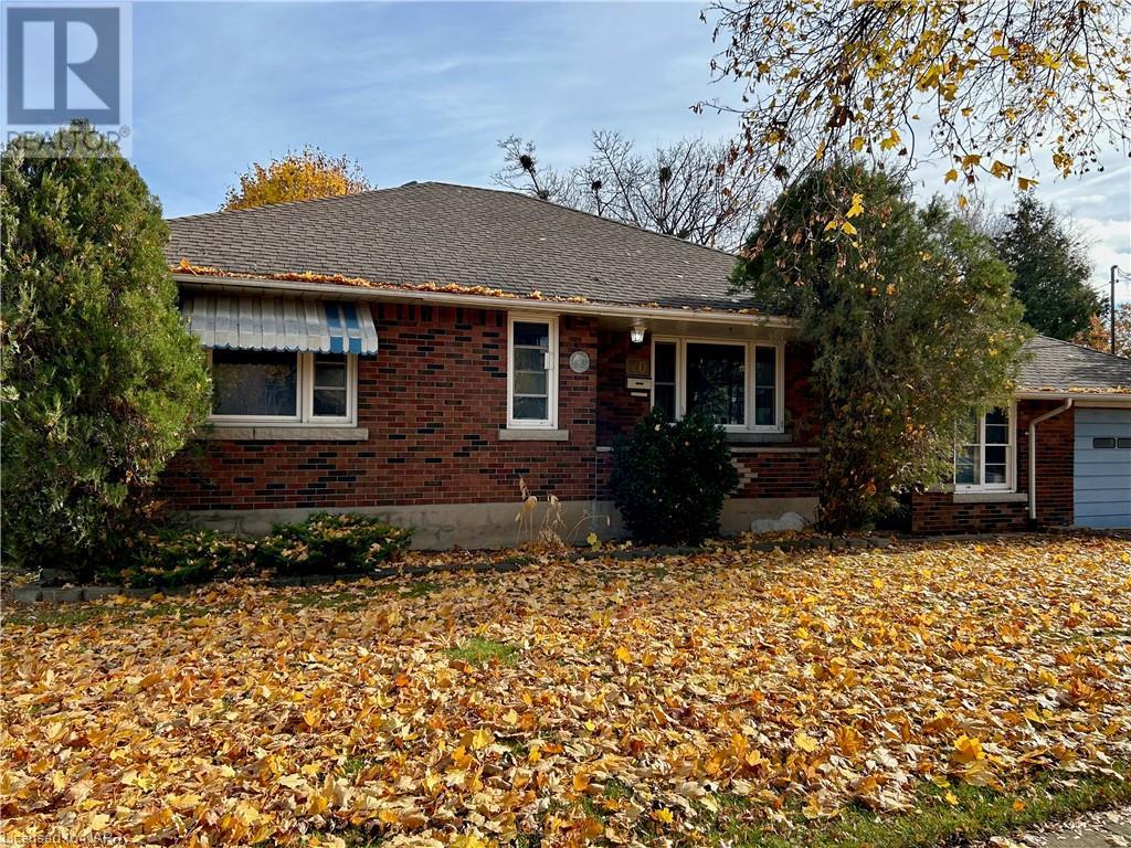 70 Else Street, St. Catharines, Ontario  L2N 2C3 - Photo 2 - 40515246