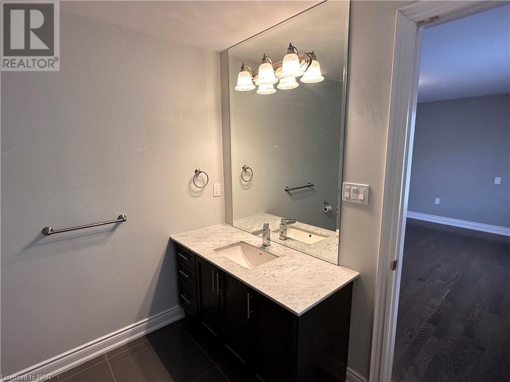 7 Windsor Circle, Niagara-On-The-Lake, Ontario  L0S 1J0 - Photo 12 - 40515500