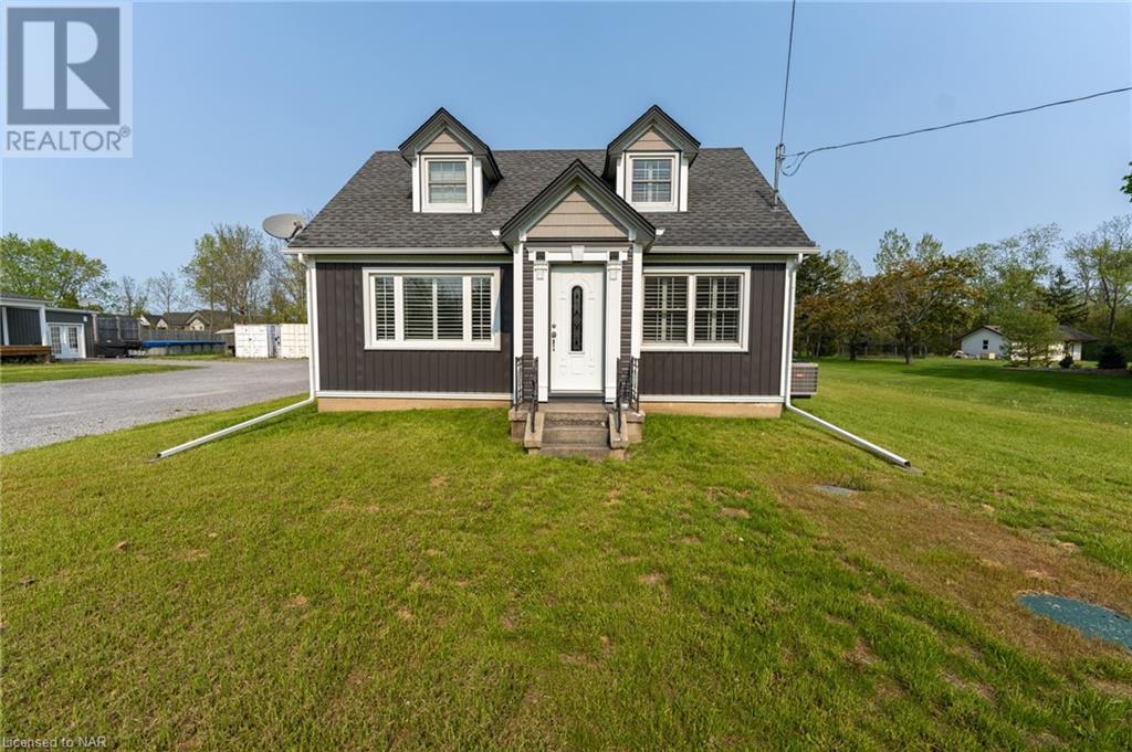 560 Rosehill Road, Fort Erie, Ontario  L2A 5M4 - Photo 2 - 40516071