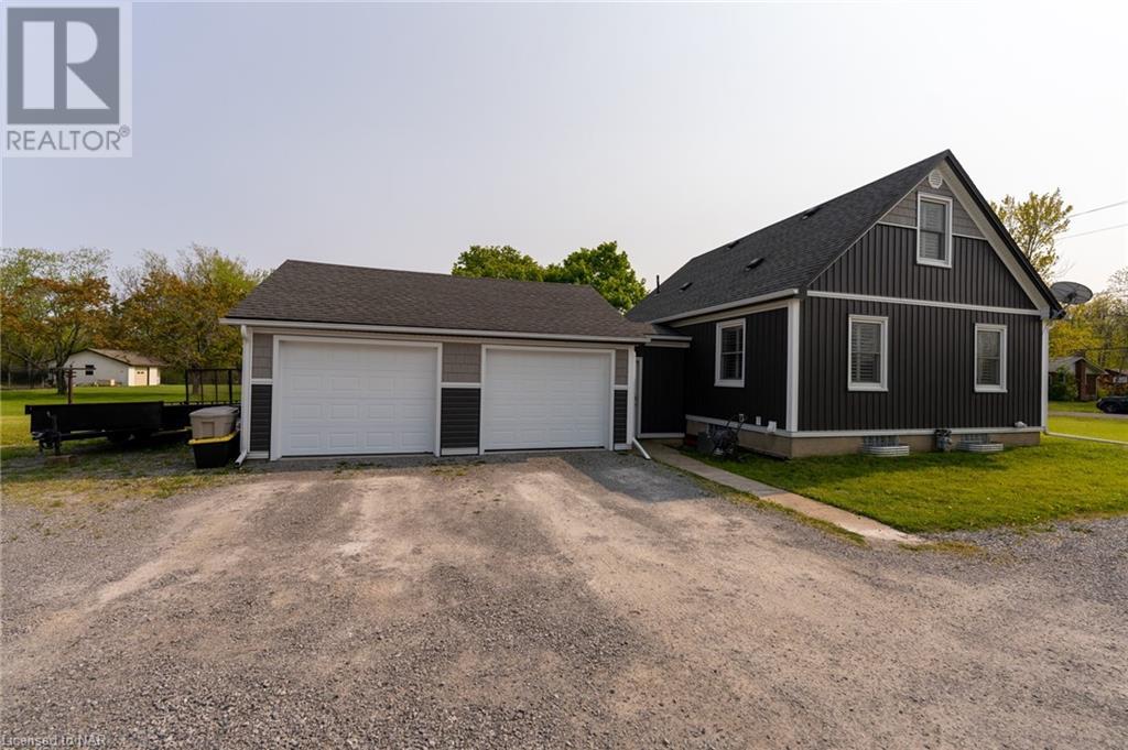 560 Rosehill Road, Fort Erie, Ontario  L2A 5M4 - Photo 6 - 40516071