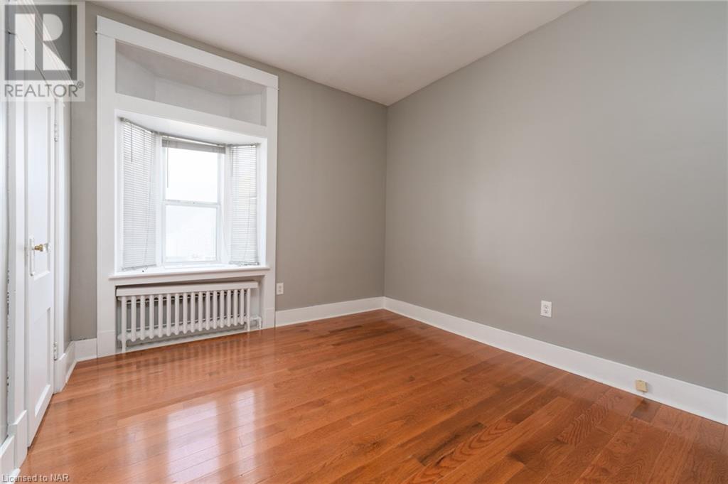 4551 Ferguson Street, Niagara Falls, Ontario  L2E 2Y7 - Photo 18 - 40515252