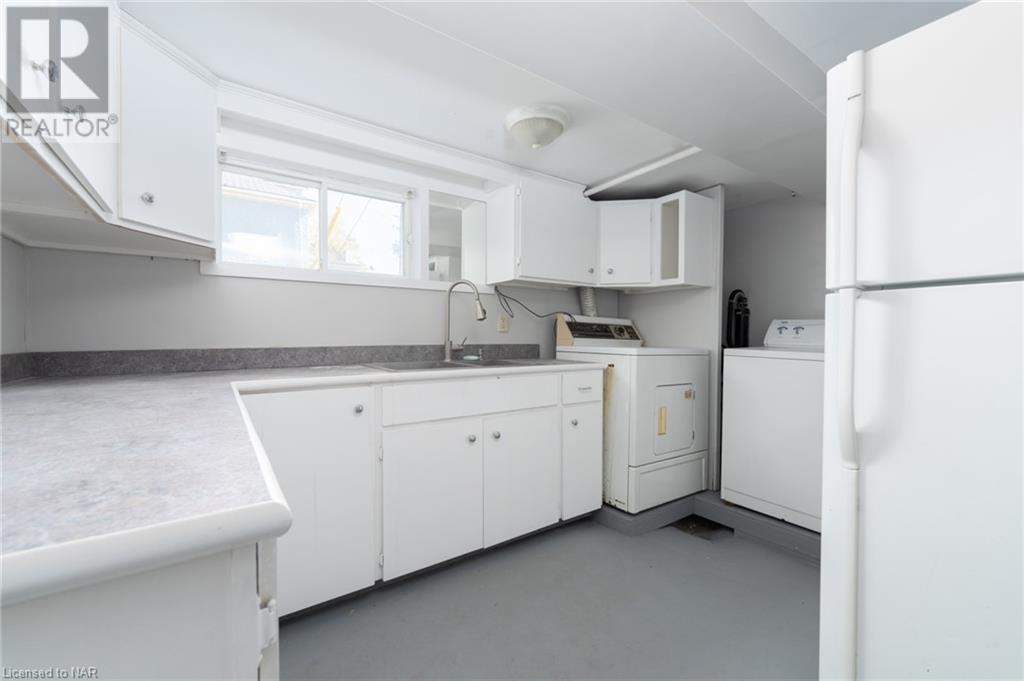 4551 Ferguson Street, Niagara Falls, Ontario  L2E 2Y7 - Photo 28 - 40515252