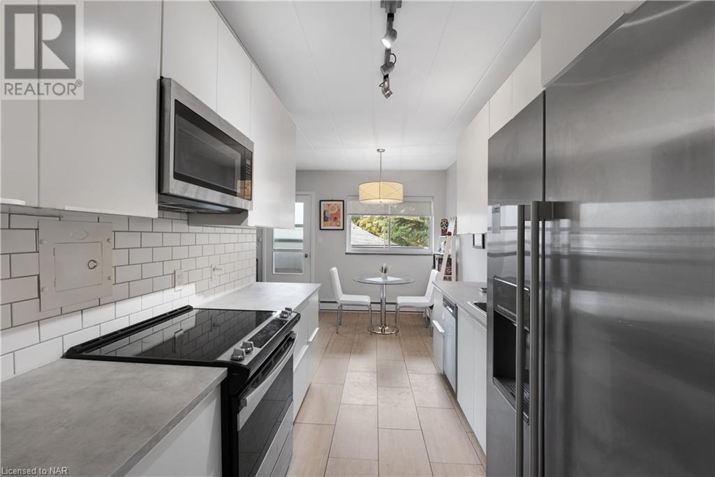 14 NORRIS Place Unit# 301, st. catharines, Ontario