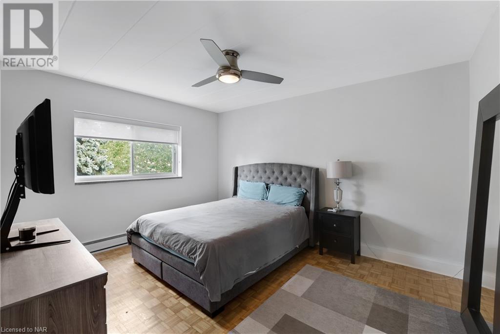 14 Norris Place Unit# 301, St. Catharines, Ontario  L2R 2W8 - Photo 16 - 40515391