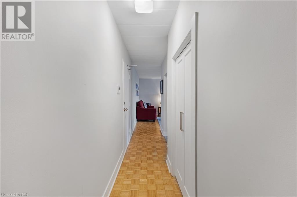 14 Norris Place Unit# 301, St. Catharines, Ontario  L2R 2W8 - Photo 20 - 40515391