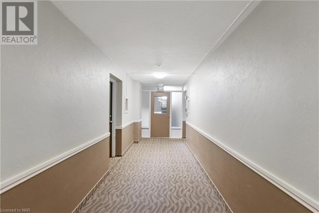 14 Norris Place Unit# 301, St. Catharines, Ontario  L2R 2W8 - Photo 22 - 40515391