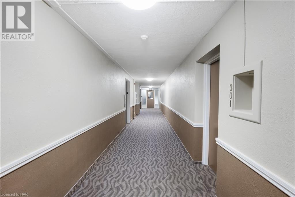14 Norris Place Unit# 301, St. Catharines, Ontario  L2R 2W8 - Photo 23 - 40515391