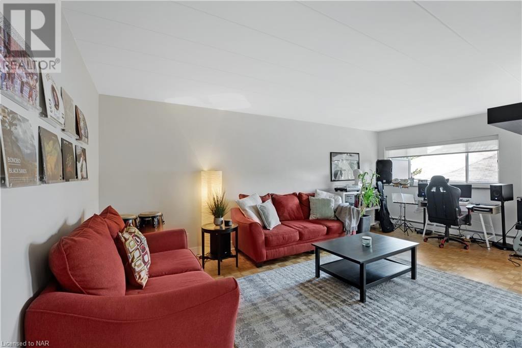 14 Norris Place Unit# 301, St. Catharines, Ontario  L2R 2W8 - Photo 7 - 40515391