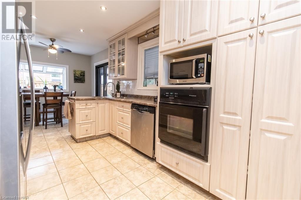 23 Claremount Circle, Welland, Ontario  L3C 2P4 - Photo 8 - 40516111
