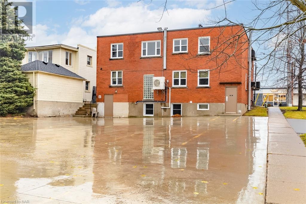 56 St Paul Street W, St. Catharines, Ontario  L2S 2C2 - Photo 4 - 40510428