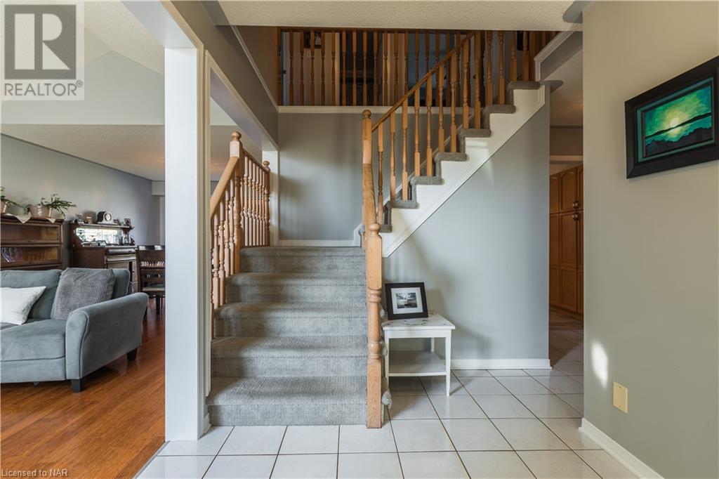27 Farris Avenue, St. Catharines, Ontario  L2S 3W7 - Photo 5 - 40516268