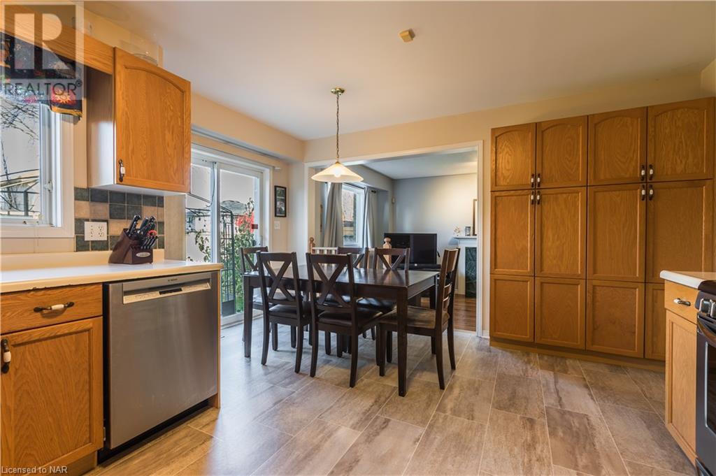 27 Farris Avenue, St. Catharines, Ontario  L2S 3W7 - Photo 9 - 40516268