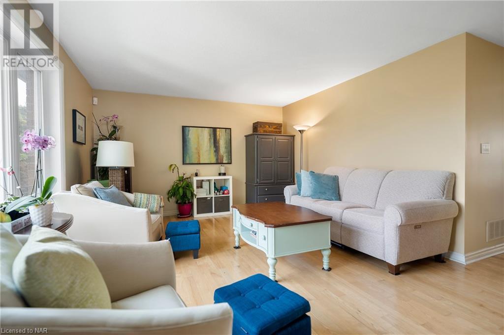 8133 Orchard Grove Parkway, Niagara Falls, Ontario  L2H 3E8 - Photo 10 - 40516215