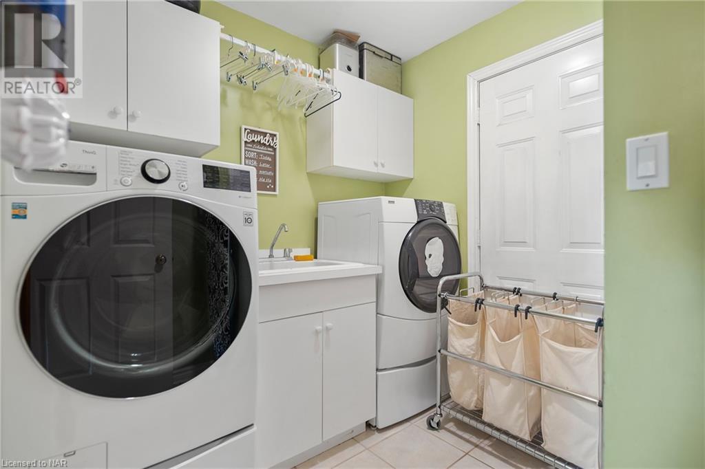 8133 Orchard Grove Parkway, Niagara Falls, Ontario  L2H 3E8 - Photo 14 - 40516215