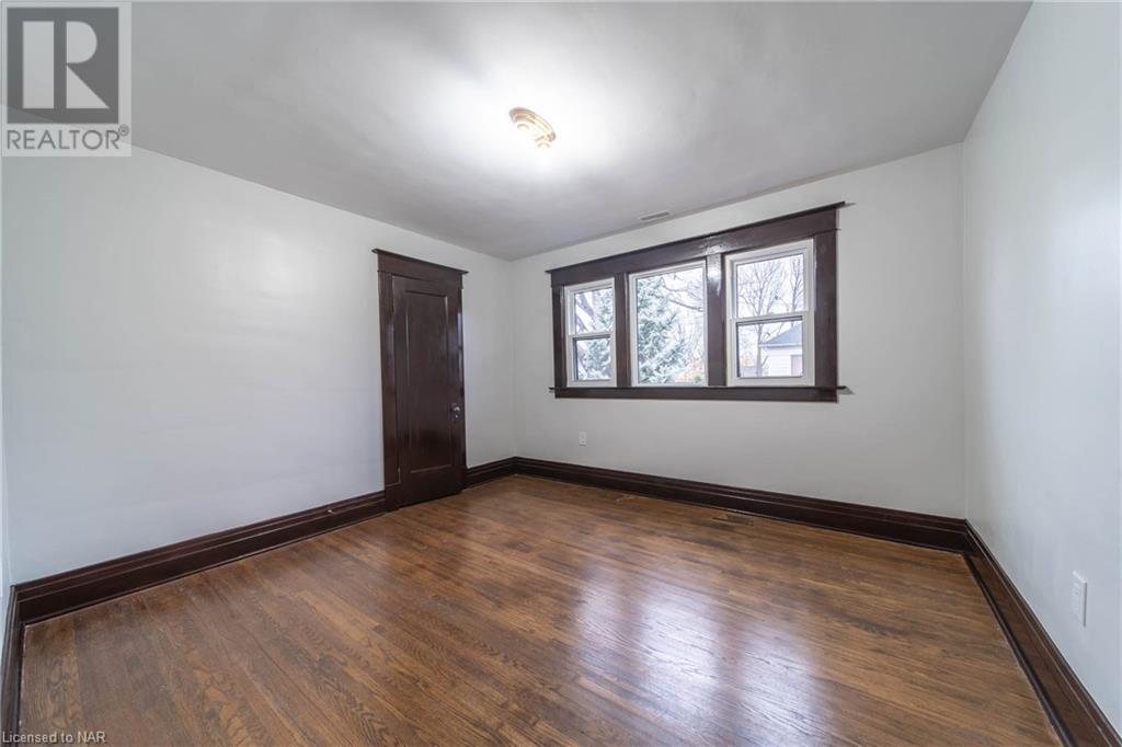 5983 Corwin Avenue, Niagara Falls, Ontario  L2G 5L4 - Photo 10 - 40514312