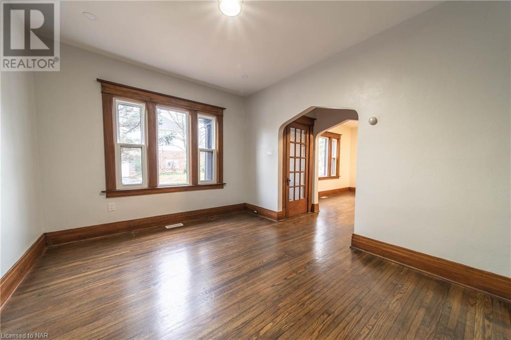 5983 Corwin Avenue, Niagara Falls, Ontario  L2G 5L4 - Photo 7 - 40514312