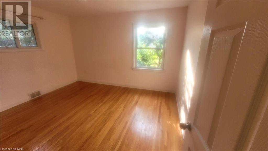 513 Carlton Street, St. Catharines, Ontario  L2M 4X5 - Photo 19 - 40516207