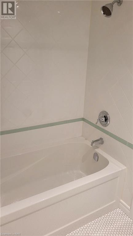 513 Carlton Street, St. Catharines, Ontario  L2M 4X5 - Photo 23 - 40516207