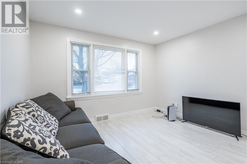421 Geneva Street Unit# Main, St. Catharines, Ontario  L2N 2H2 - Photo 12 - 40516234