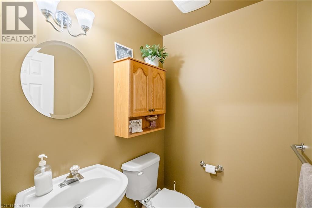 4508 Garden Gate Terrace, Beamsville, Ontario  L3J 0E9 - Photo 26 - 40515808