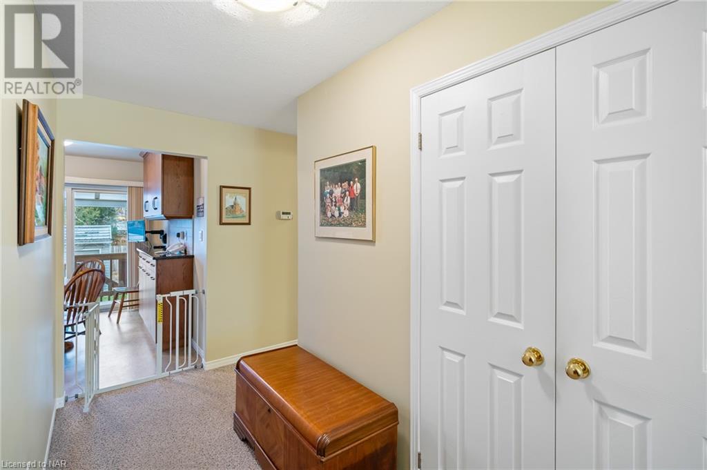 4508 Garden Gate Terrace, Beamsville, Ontario  L3J 0E9 - Photo 6 - 40515808