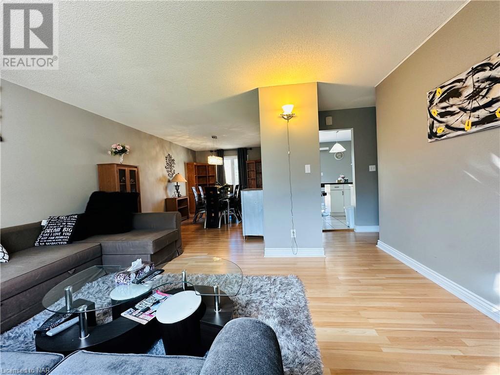 25 Tremont Drive Unit# Main Level, St. Catharines, Ontario  L2T 3A7 - Photo 12 - 40514862