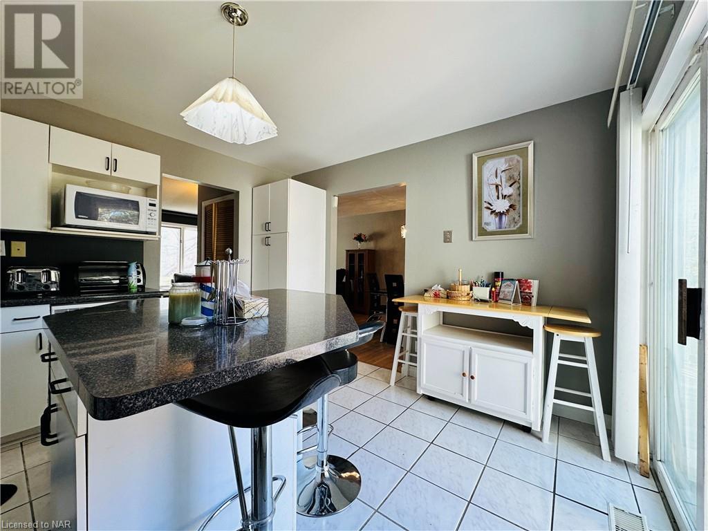 25 Tremont Drive Unit# Main Level, St. Catharines, Ontario  L2T 3A7 - Photo 17 - 40514862