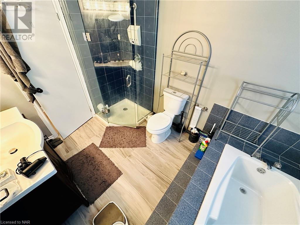 25 Tremont Drive Unit# Main Level, St. Catharines, Ontario  L2T 3A7 - Photo 24 - 40514862