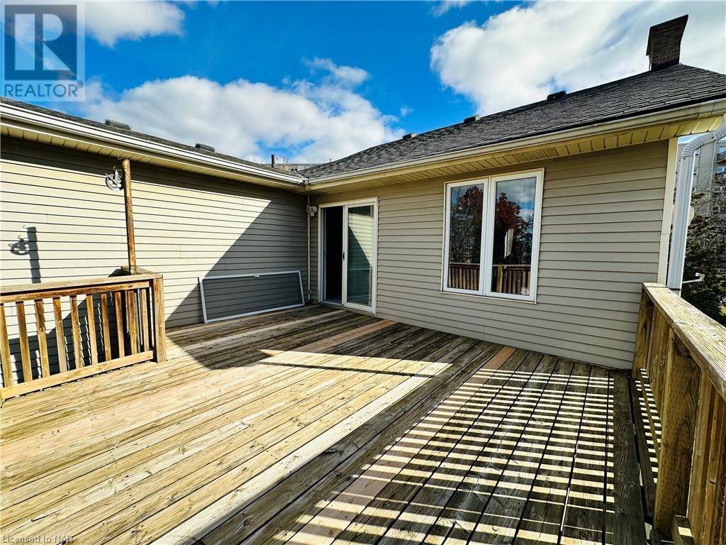 25 Tremont Drive Unit# Main Level, St. Catharines, Ontario  L2T 3A7 - Photo 30 - 40514862