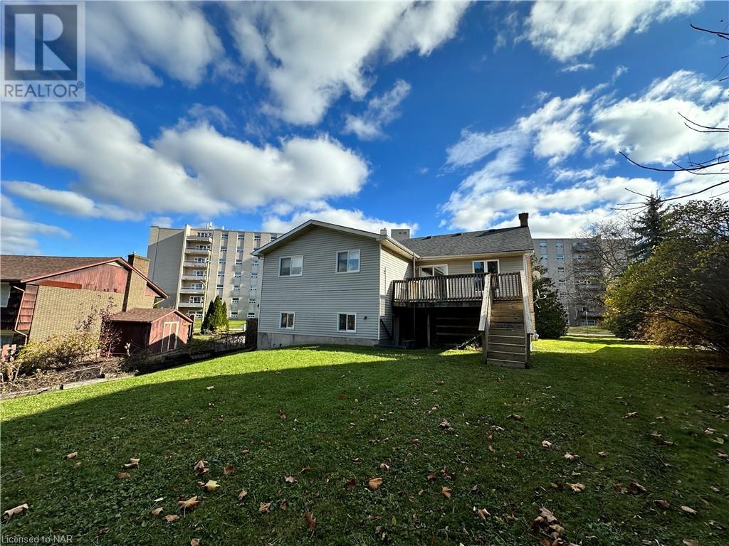 25 Tremont Drive Unit# Main Level, St. Catharines, Ontario  L2T 3A7 - Photo 4 - 40514862
