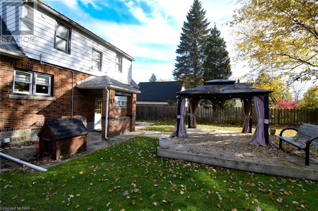 15 Norway Avenue, Welland, Ontario  L3C 3Z9 - Photo 46 - 40514311