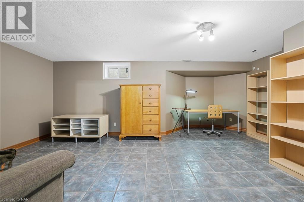 695 Grandview Road, Fort Erie, Ontario  L2A 4V4 - Photo 34 - 40515455