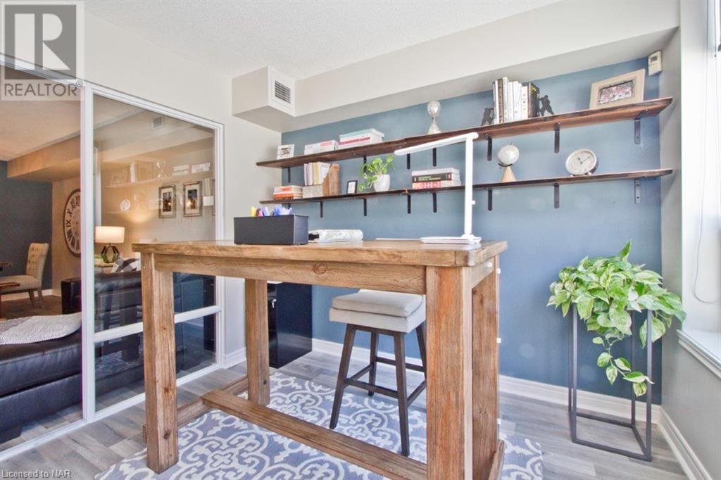 8111 Forest Glen Drive Unit# 214, Niagara Falls, Ontario  L2H 2Y7 - Photo 6 - 40506413