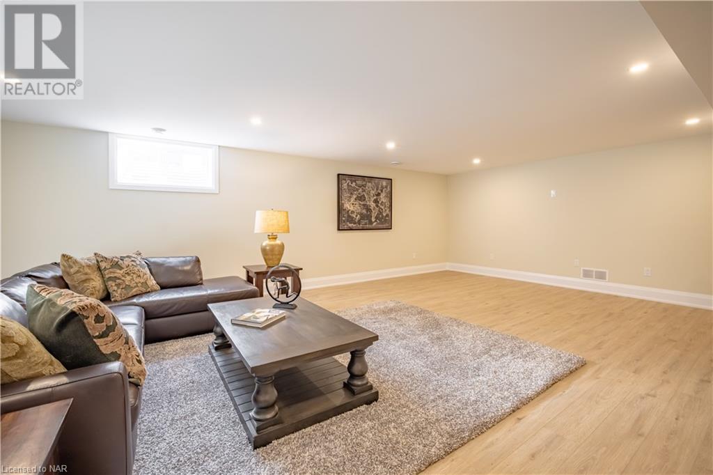 2901 Arrowsmith Court, Fort Erie, Ontario  L0S 1S0 - Photo 31 - 40516437