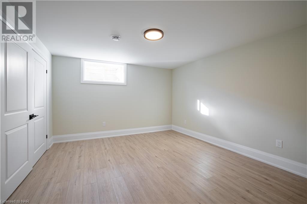 2901 Arrowsmith Court, Fort Erie, Ontario  L0S 1S0 - Photo 35 - 40516437