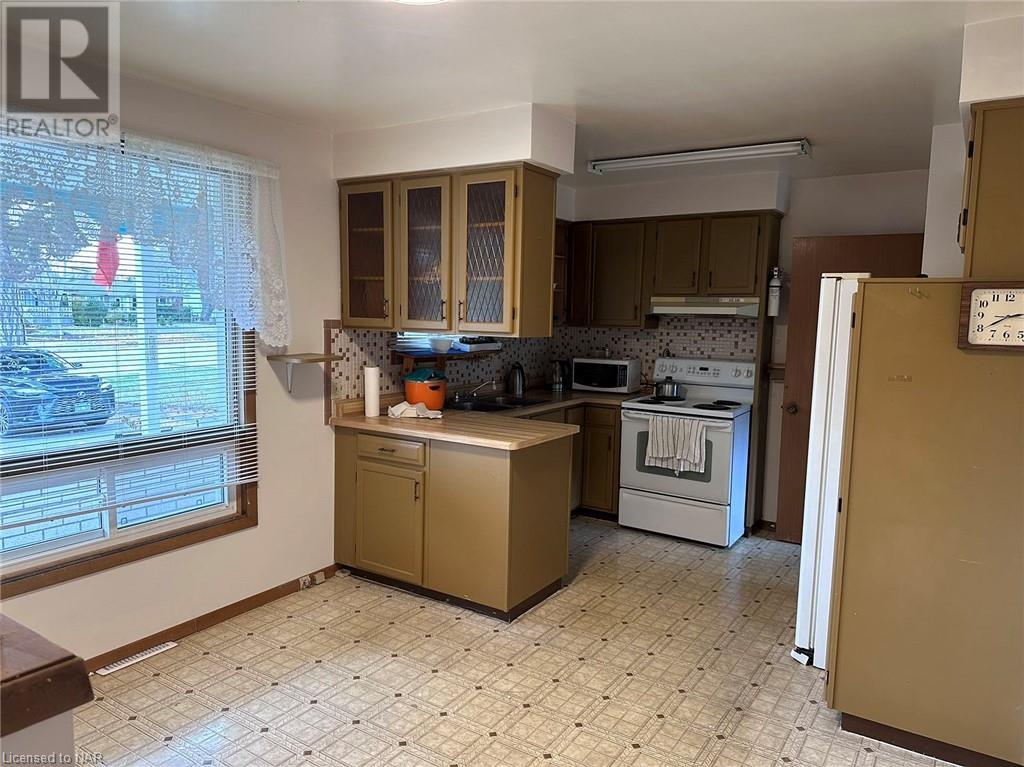 297 Scott Street Unit# Upper, St. Catharines, Ontario  L2N 1J4 - Photo 6 - 40516877