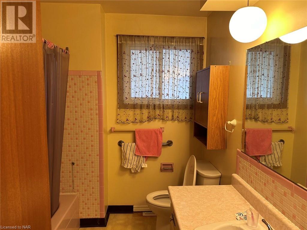 297 Scott Street Unit# Upper, St. Catharines, Ontario  L2N 1J4 - Photo 9 - 40516877