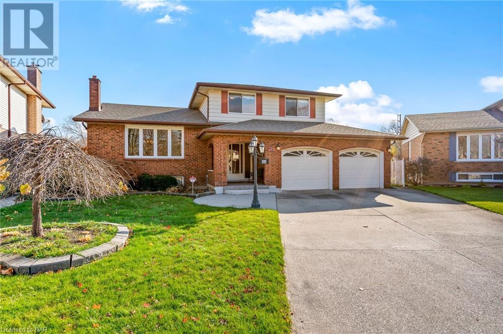 24 Amberwood Court, St. Catharines, Ontario  L2N 7E1 - Photo 3 - 40513516