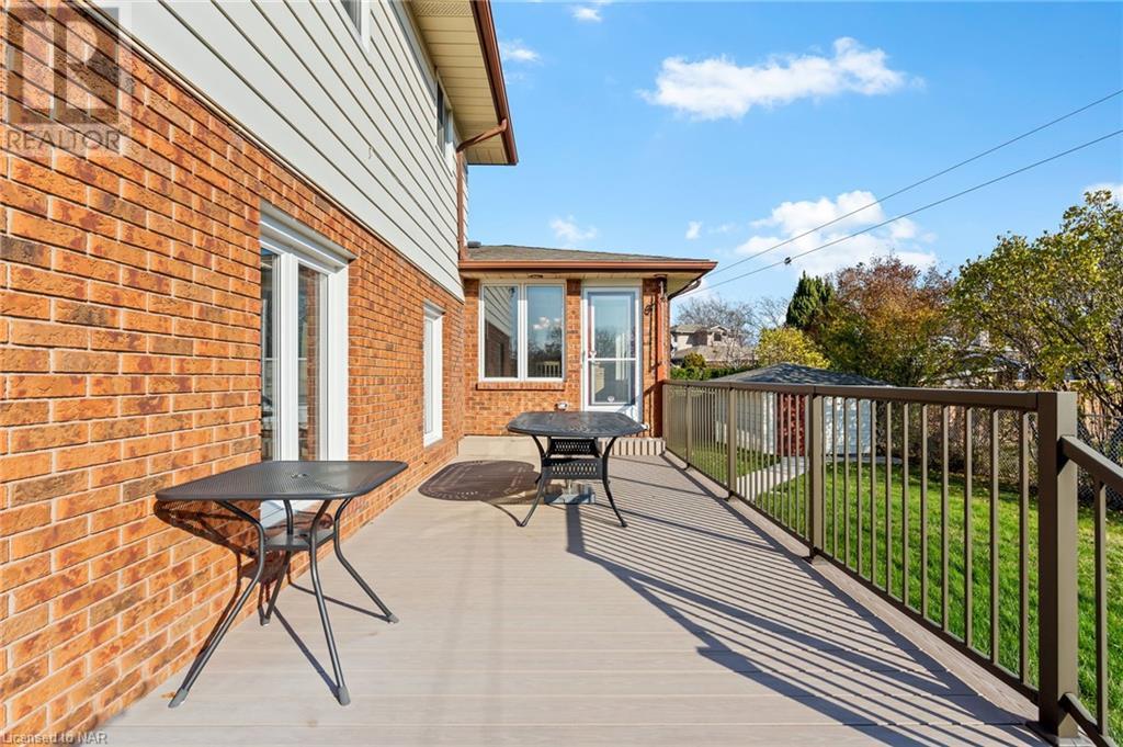 24 Amberwood Court, St. Catharines, Ontario  L2N 7E1 - Photo 36 - 40513516