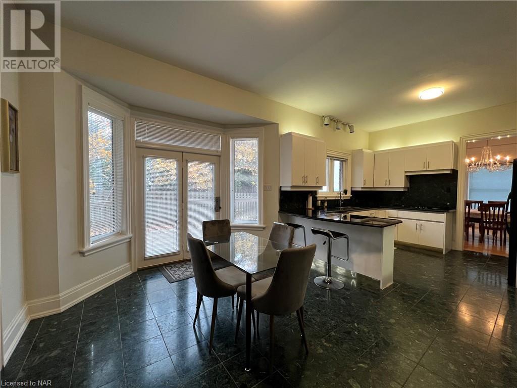 411 Kerman Avenue, Grimsby, Ontario  L3M 5C5 - Photo 18 - 40517012