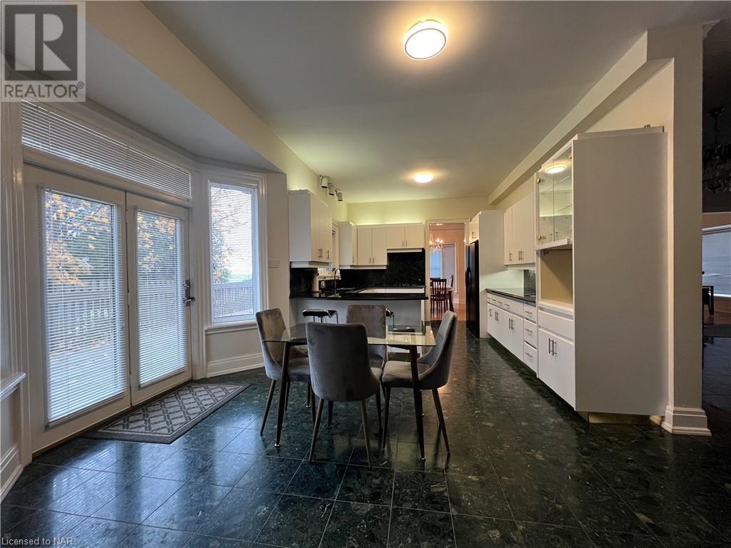 411 Kerman Avenue, Grimsby, Ontario  L3M 5C5 - Photo 19 - 40517012