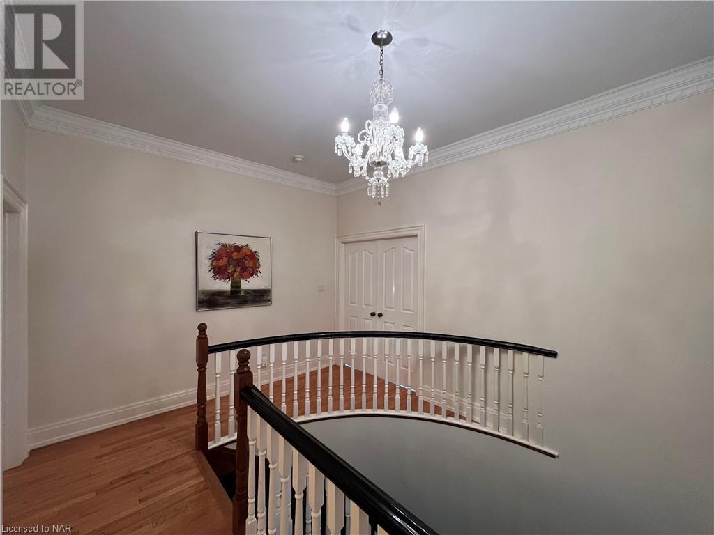 411 Kerman Avenue, Grimsby, Ontario  L3M 5C5 - Photo 23 - 40517012