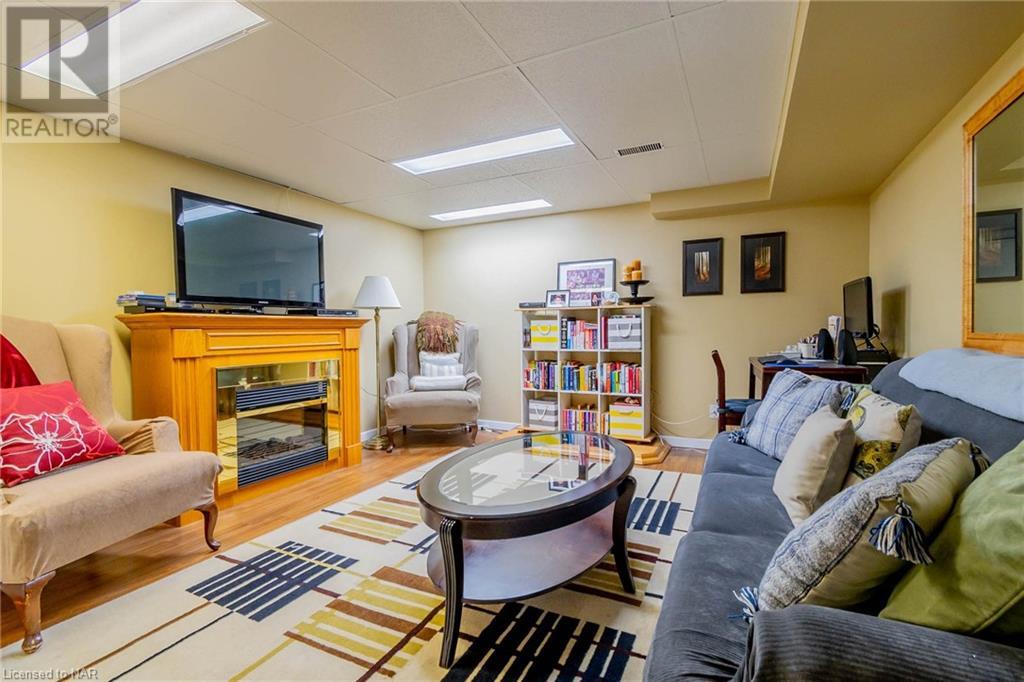 6476 Huggins Street Unit# 31, Niagara Falls, Ontario  L2J 1G9 - Photo 15 - 40517027