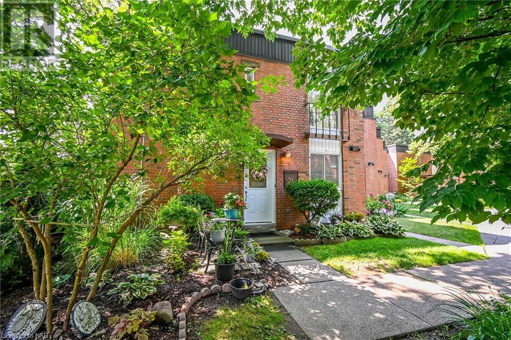 6476 Huggins Street Unit# 31, Niagara Falls, Ontario  L2J 1G9 - Photo 2 - 40517027
